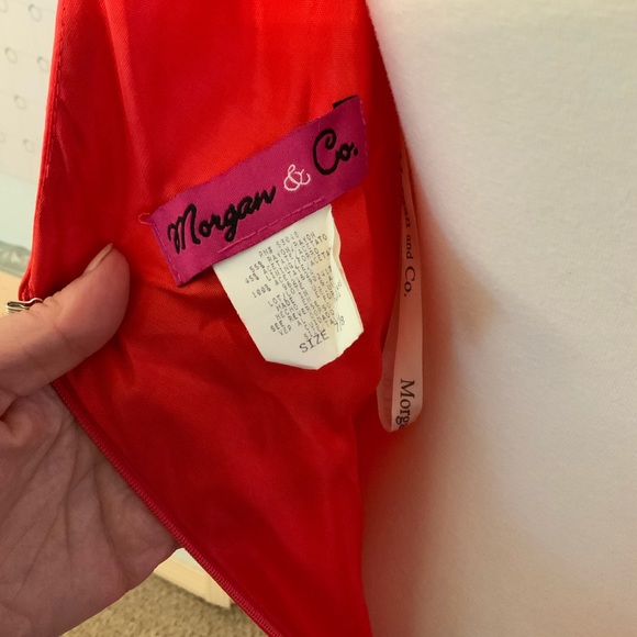 EVENING DRESS PROM DRESS PAGEANT - Picture 5 of 6